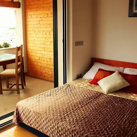 Carmen Delux Privat Room! Gasthof