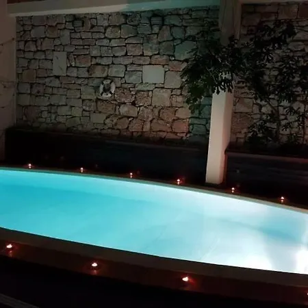 Carmen Delux Privat Room! *