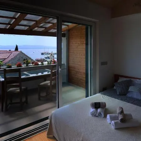 Carmen Delux Privat Room! * Bol