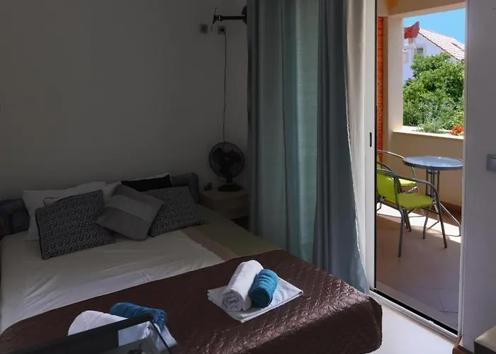 Carmen Delux Privat Room! *