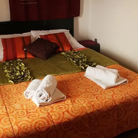 Carmen Delux Privat Room! Gæstehus *